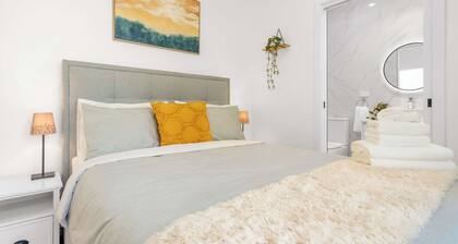 Brand-New 2BR Mount View Home | Foothills Base
