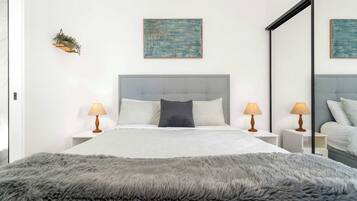 WiFi, bed sheets