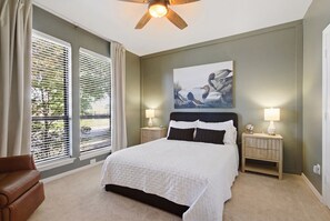 Unclassified image, 3 of 53, button - Family Getaway Near Grandscape & Universal Kids (The Colony)