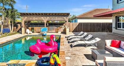 Serene Lakeview Home w/ Pool, Spa & Outdoor BBQ