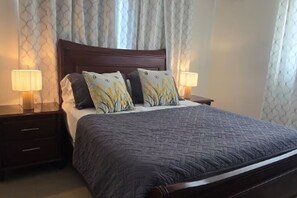 3 bedrooms, iron/ironing board, WiFi (free), bed sheets - Moderno, Seguro, Cerca Aeropuerto SDQ, Gym, 2 Parqueos (Santo Domingo Este)
