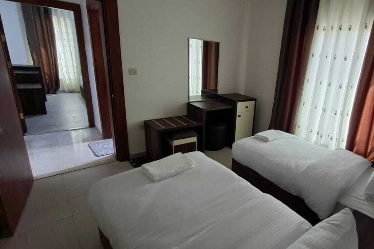 In-room safe, desk, soundproofing, iron/ironing board (on request)