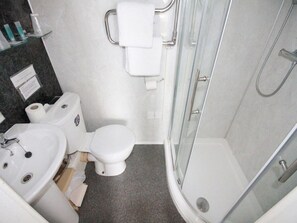 House | Bathroom - Standard Double Room (Eastbourne)