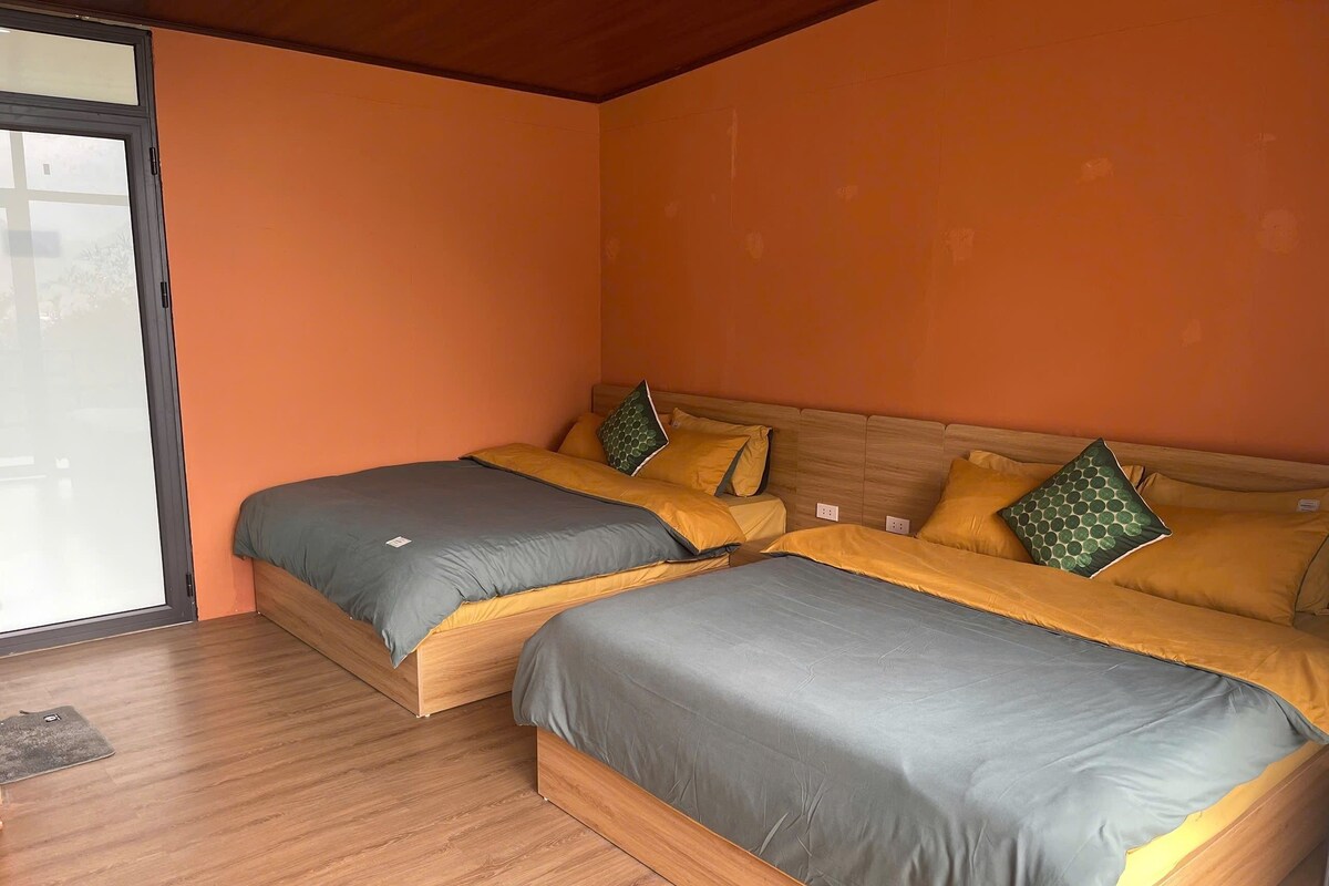 Habitación familiar, balcón, vistas a la montaña | Wifi gratis