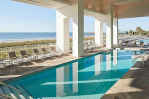 Pool - Oceanfront 2BR Condo | Myrtle Beach (Myrtle Beach)