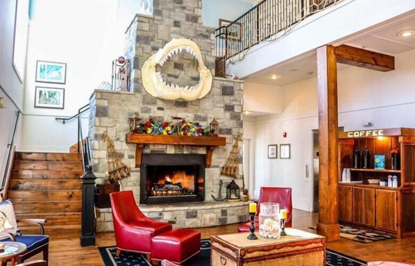 Interior - Premier 2-Bedroom | Sleeps 6 | Lake Views (Branson)