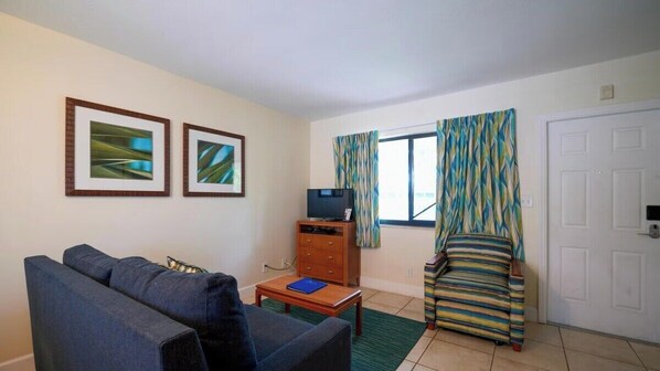 Living area - Studio ocean view in Pompano Beach (Pompano Beach)