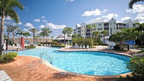 Pool - Spacious 2BR Orlando w/ Pool, WiFi & Gym (Kissimmee)