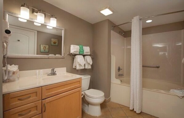 Bathroom - Stylish Oceanfront Condo | Balcony Views (North Myrtle Beach)