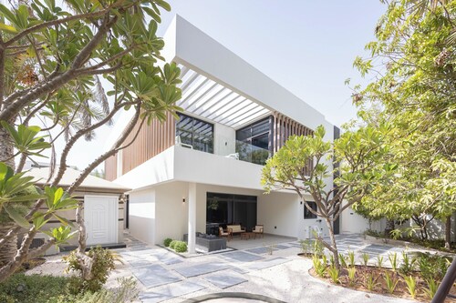Bloomfields 5BR plus M Villa in West Yas