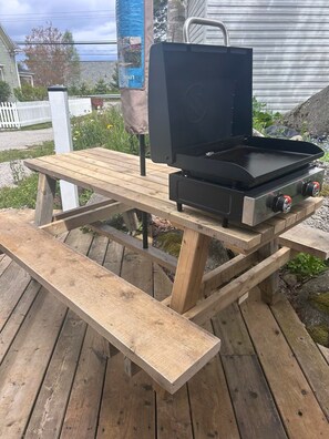 屋外ダイニングエリア