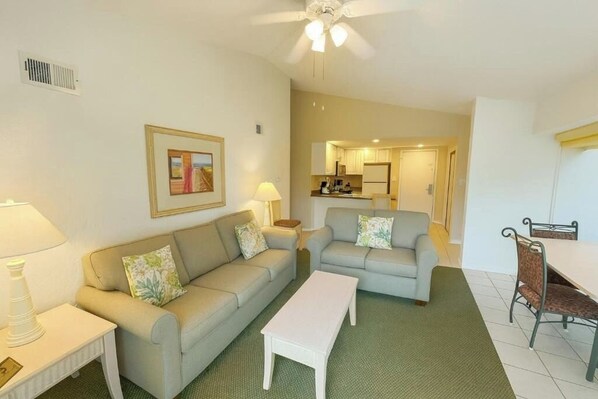 Unclassified image, 1 of 30, button - Spacious 2BR Beach Condo w/ Spa Tub (Hilton Head Island)