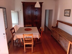 Dining - Vrbo Property (Santo Amaro)