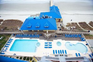 Exterior - 2BR Oceanfront Condo w/ Pool & Views (North Myrtle Beach)