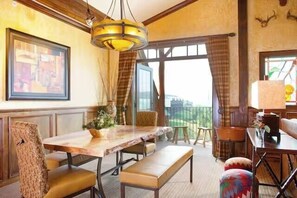 Dining - Presidential 3-Bedroom Cabin |Private Hot Tub (Oliver Township)