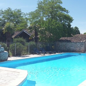 Pool - Domaine de Ribière - Chambre #2, 2 Pers (Grospierres)