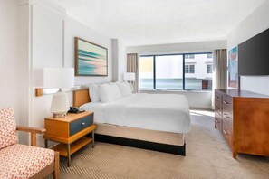 Room - 1 bed presidential at Daytona Regency (Daytona Beach)