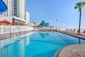 Unclassified image, 2 of 32, button - 1 bedroom suite in Daytona Beach (Daytona Beach)