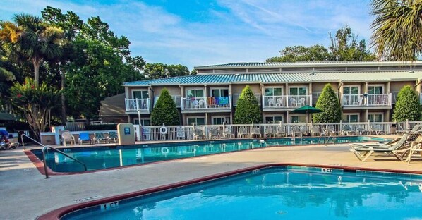 Unclassified image, 1 of 21, button - Comfortable Condo Near Top Attractions (Hilton Head Island)