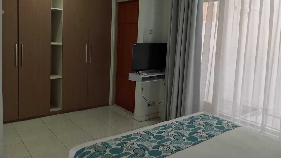 new poppies hotel