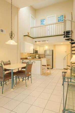 Unclassified image, 5 of 30, button - Coastal 2BR Retreat |Pool + Beach Nearby| Sleeps 6 (Hilton Head Island)