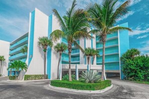 Exterior - Jensen Beach Oceanfront 2BR | Beach Views (Jensen Beach)