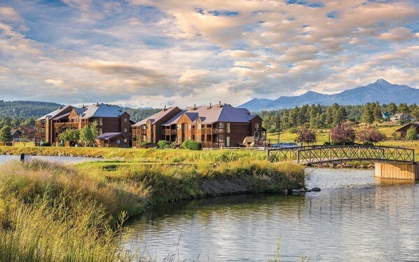 Exterior - Wyndham Pagosa Springs - 2 Bedroom Suite (Pagosa Springs)