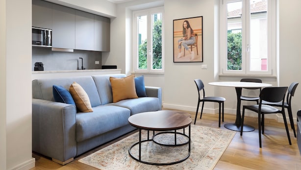 Comfort Apartment, Garden View | Living area - Casa e Appartamento Vacanze Gallese 8 (Roma)