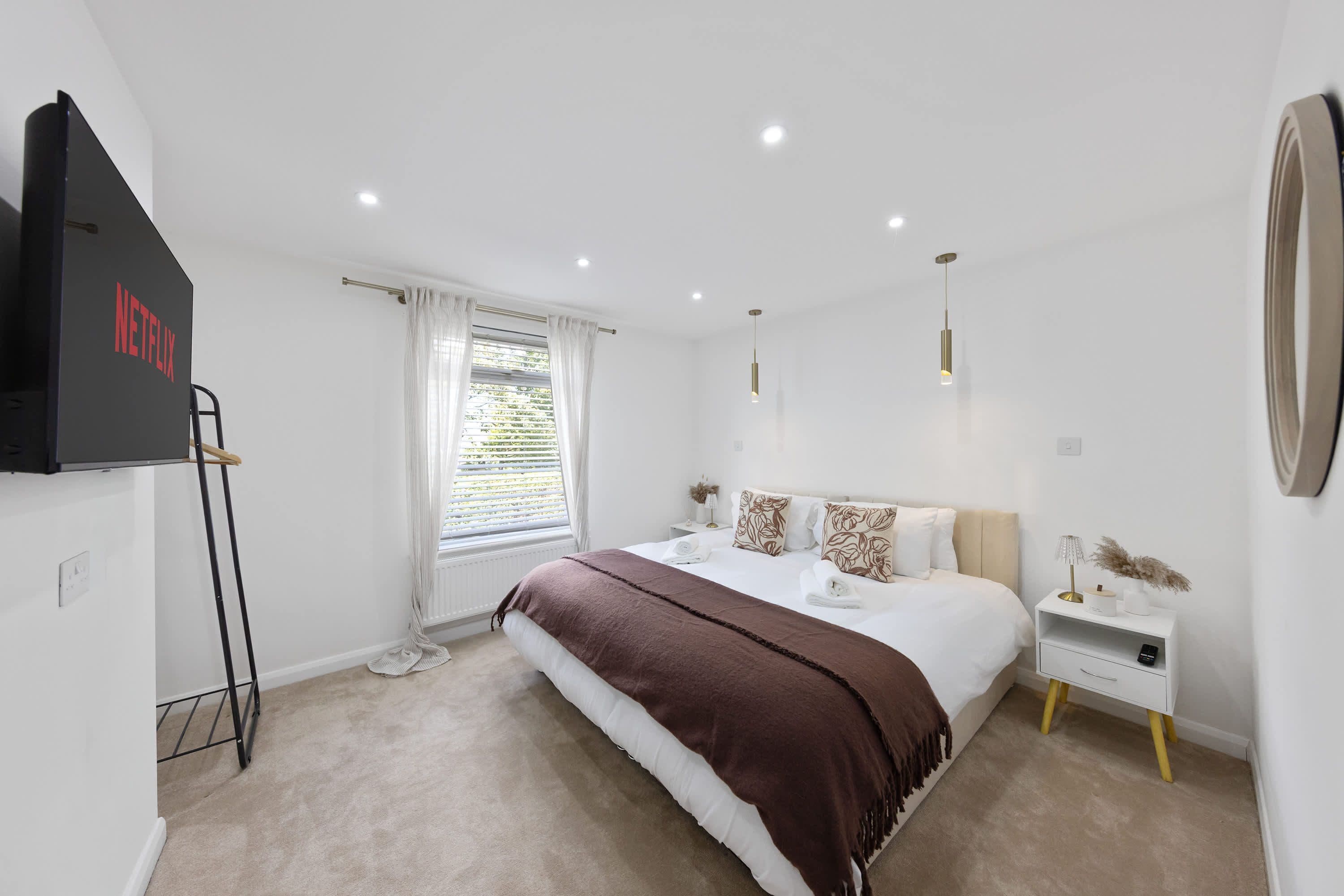 House | 3 bedrooms, high-speed internet