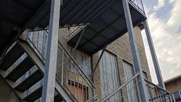 House, Multiple Bedrooms, Accessible | Exterior