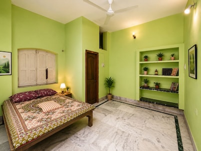 Marvelous 3-bedroom house in Dumka perfect for your friends/family stay.