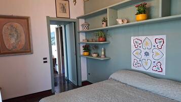 Departamento, balcón, vista al océano