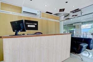 Ảnh chưa phân loại, 5 trong số 24 ảnh, nút