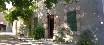 Bergerie/ MAS PROVENÇAL idéal Famille et amis (13 couchages) climatisé 200m2