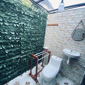 Standard Double Room, Balcony, Garden View | Bathroom - pondok taksu homestay sidemen (karangasem)