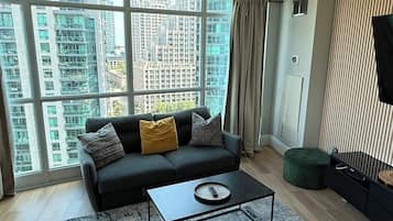 Classic Condo, Balcony, City View | Living area