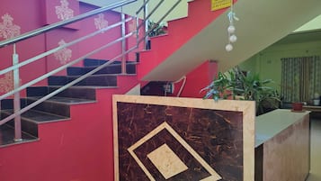 Rumah | Resepsionis