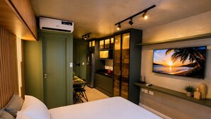 Ảnh chưa phân loại, 3 trong số 12 ảnh, nút