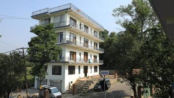 Esterni