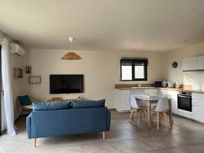 Living area - Vrbo Property (Eccica-Suarella)
