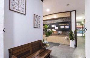 Unclassified image, 3 of 11, button - ace hotel (Incheon)