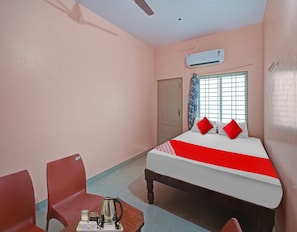 House - Classic New Mayuri Lodge (Bagepalli)