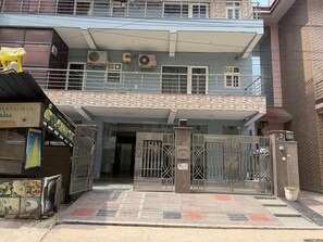 Exterior - Classic Murshidabad Junction (Lalbag)