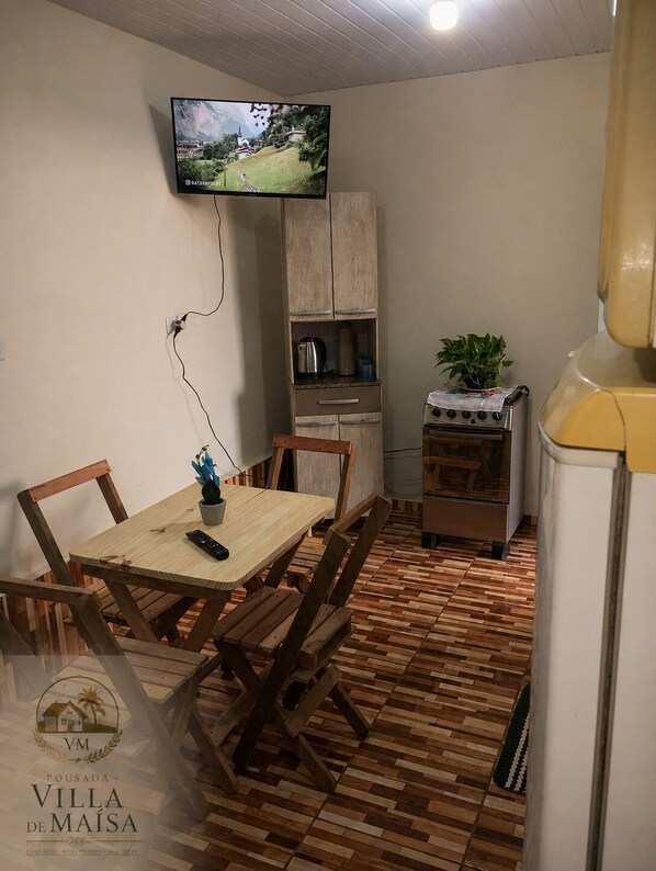 Unclassified image, 1 of 20, button - Villa de Maisa guesthouse, fully furnished, accommodating up to 4 people with 2 double beds. (Ponta Porã)