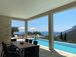 Unclassified image, 3 of 36, button - Stone Villa in an idyllic natural setting with complete privacy and views. (Nisaki)