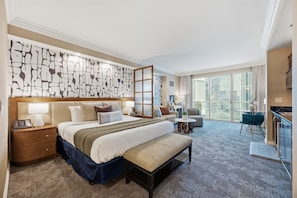 Superior-Studiosuite, Balkon, Stadtblick