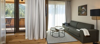 8027 Summit Residence 27