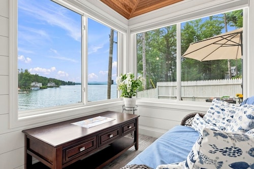 Lake Winnipesaukee Retreat | Private Beach | Dock