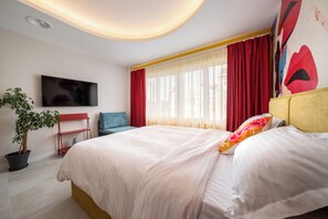 Iron/ironing board, WiFi, bed sheets - THE GREEN POP I Design look I Hotel feel I Sofia top downtown (Sofia)