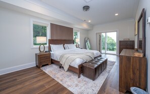 9 bedrooms, iron/ironing board, WiFi, bed sheets - Enjoy the best blue ridge mountains view - house & resort in Boone, NC (Boone)